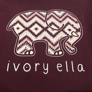 Ivory Ella long-sleeve women’s shirt, size small